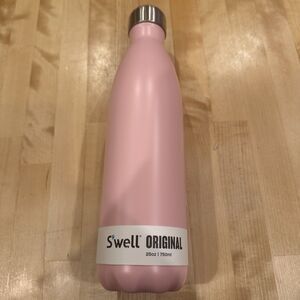 S'well Vacuum Insulated Stainless Steel Water Bottle 25 oz Pink Peony